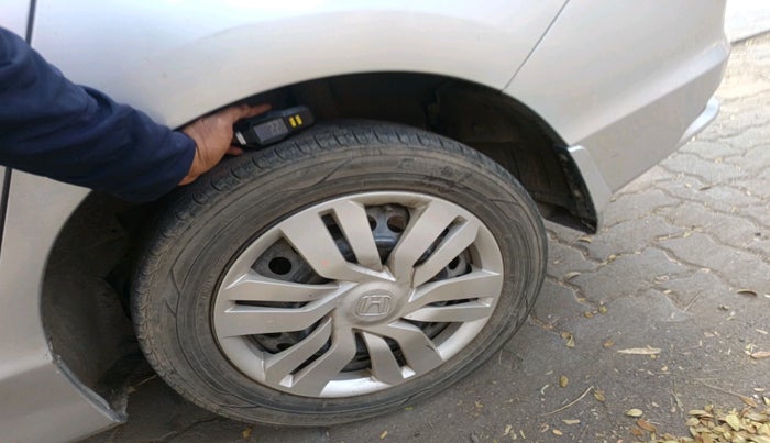 2014 Honda City 1.5L I-VTEC SV, Petrol, Manual, 77,333 km, tyre