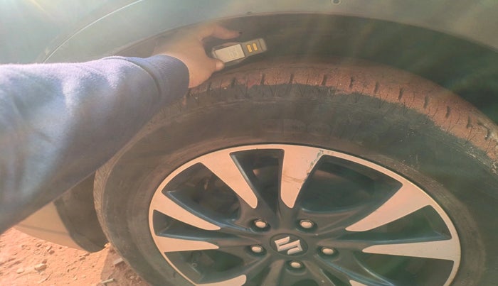 2017 Maruti S Cross ALPHA 1.3, Diesel, Manual, 48,167 km, tyre