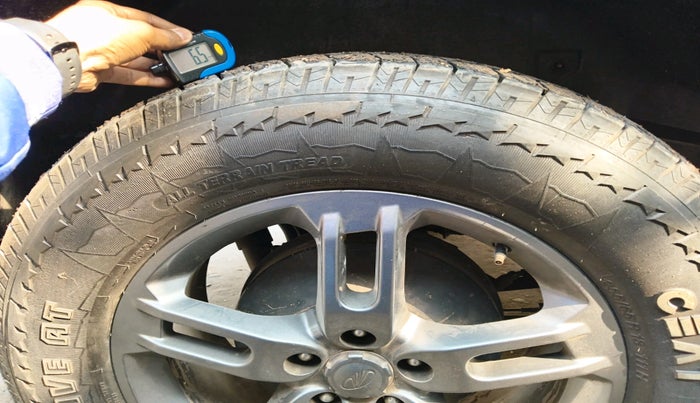 2022 Mahindra Thar LX HARD TOP 4WD MT, Diesel, Manual, 35,402 km, tyre