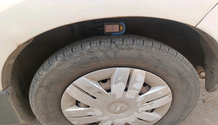 2014 Maruti Alto 800 LXI, Petrol, Manual, 1,01,992 km, tyre