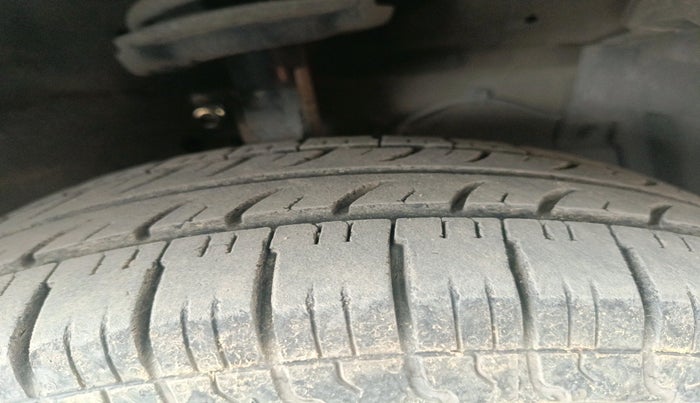 2016 Maruti Swift VDI (O), Diesel, Manual, 96,351 km, tyre