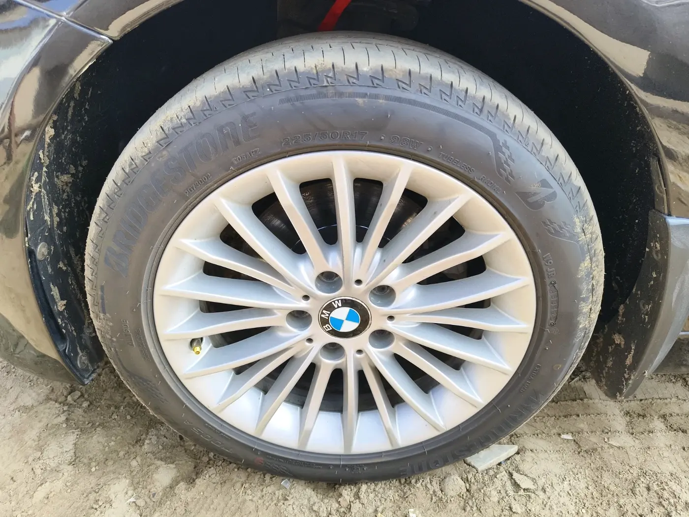 2013 BMW 3 Series 320D LUXURYLINE, Diesel, Automatic, 63,172 km, tyre