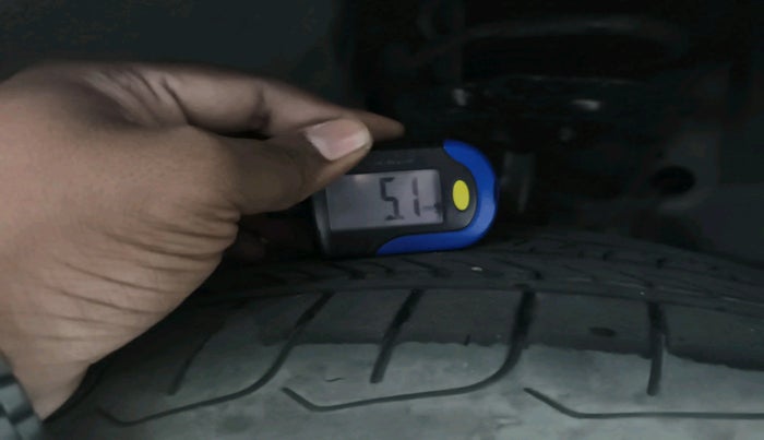 2018 Skoda Octavia 2.0 TDI L&K AT, Diesel, Automatic, 2,10,044 km, tyre