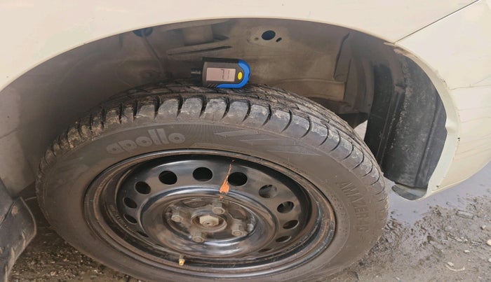 2011 Maruti Wagon R 1.0 VXI, Petrol, Manual, 58,869 km, tyre