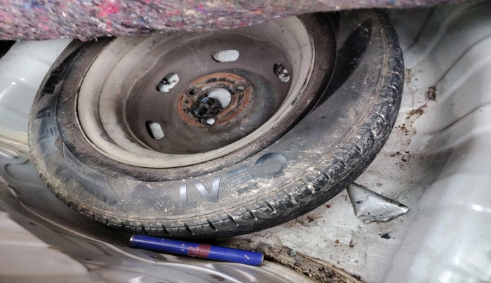 2018 Datsun Redi Go S 1.0 AMT, Petrol, Automatic, 55,506 km, tyre