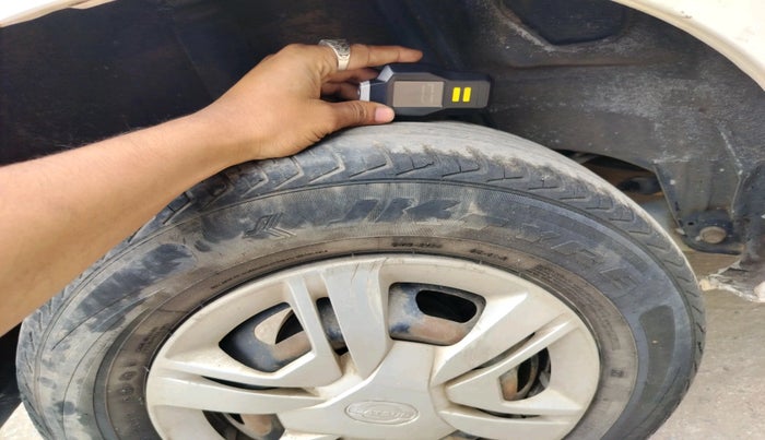 2018 Datsun Redi Go S 1.0 AMT, Petrol, Automatic, 55,506 km, tyre