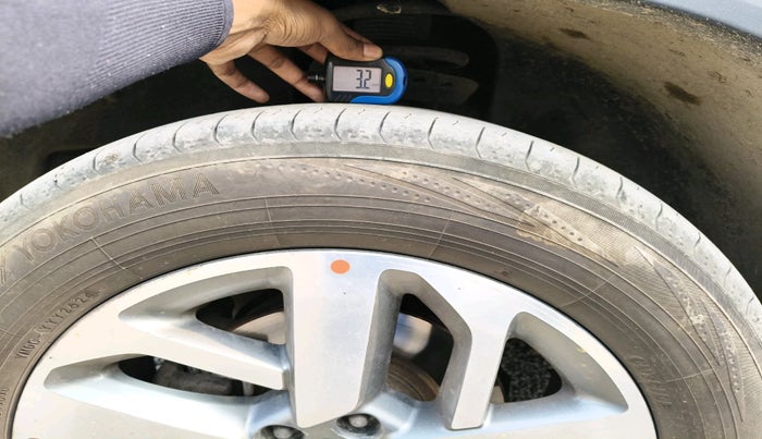 2021 Tata Safari XZ PLUS, Diesel, Manual, 75,839 km, tyre