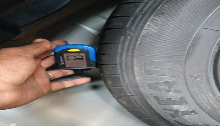 2021 KIA SONET HTX 1.5, Diesel, Manual, 1,14,738 km, tyre