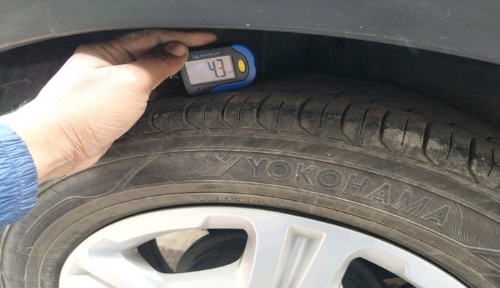 2021 KIA SONET HTX 1.5, Diesel, Manual, 1,14,738 km, tyre