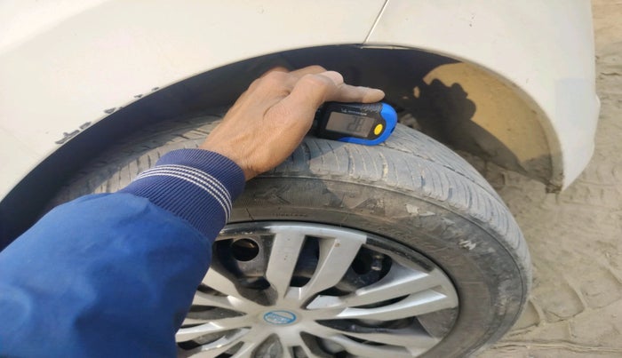 2016 Hyundai Xcent BASE 1.1, Diesel, Manual, 87,824 km, tyre