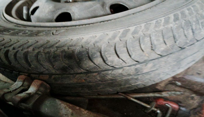 2011 Maruti Alto K10 VXI, Petrol, Manual, 53,489 km, tyre