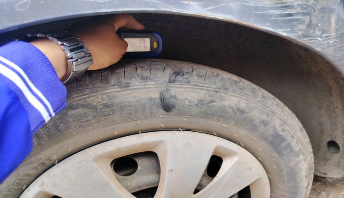 2011 Hyundai i10 MAGNA 1.1 LPG, Petrol, Manual, 47,873 km, tyre