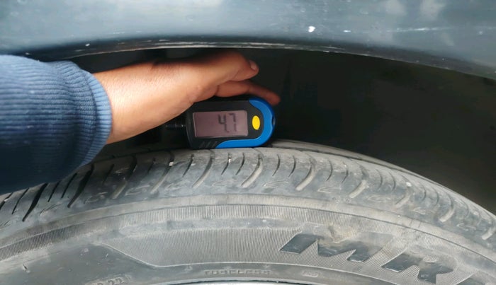 2014 Maruti Ciaz ZXI, Petrol, Manual, 85,232 km, tyre