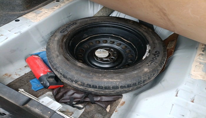 2017 Honda City 1.5L I-VTE V CVT, Petrol, Automatic, 81,622 km, tyre