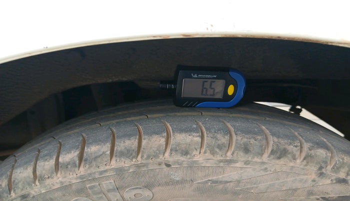 2018 Maruti Alto K10 VXI AMT, Petrol, Automatic, 30,456 km, tyre