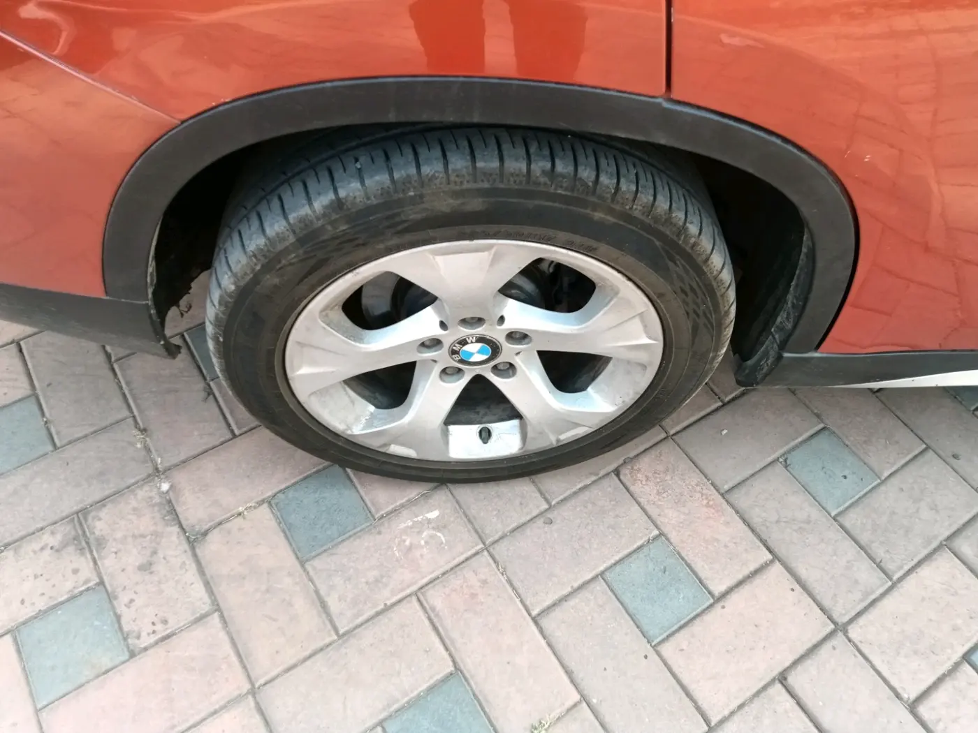2013 BMW X1 SDRIVE 20D, Diesel, Automatic, 98,645 km, tyre