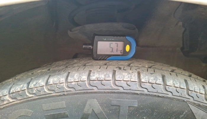 2012 Maruti A Star VXI (ABS) AT, Petrol, Automatic, 54,287 km, tyre