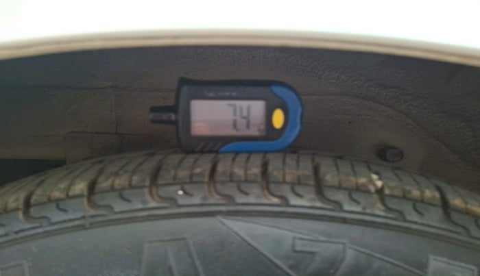 2012 Maruti A Star VXI (ABS) AT, Petrol, Automatic, 54,287 km, tyre