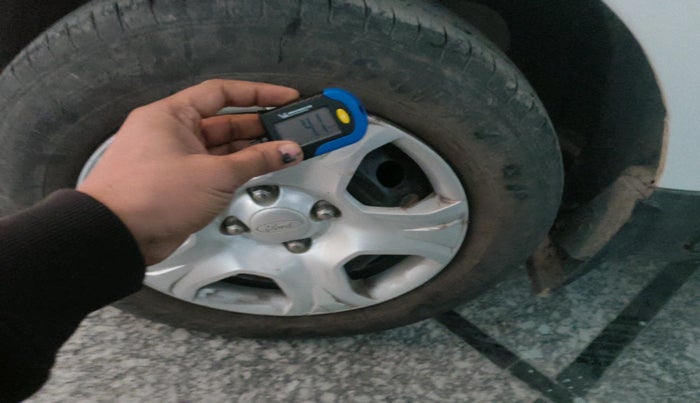 2017 Ford Ecosport AMBIENTE 1.5L DIESEL, Diesel, Manual, 47,682 km, tyre