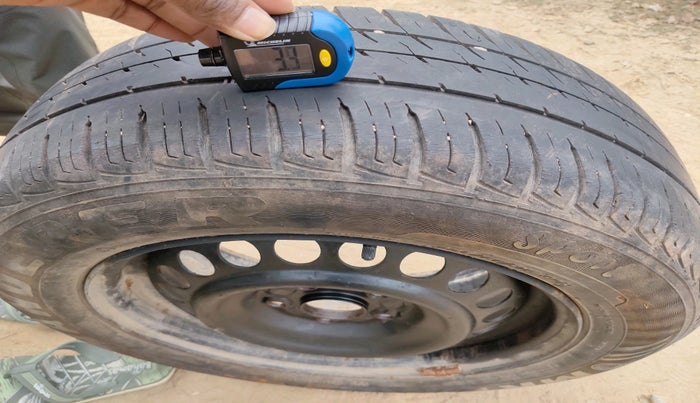 2018 Maruti Vitara Brezza VDI (O), Diesel, Manual, 65,028 km, tyre