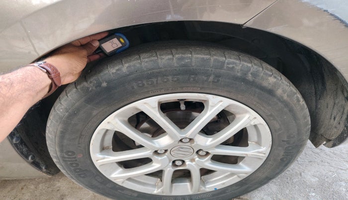 2018 Maruti Swift ZDI, Diesel, Manual, 1,06,495 km, tyre