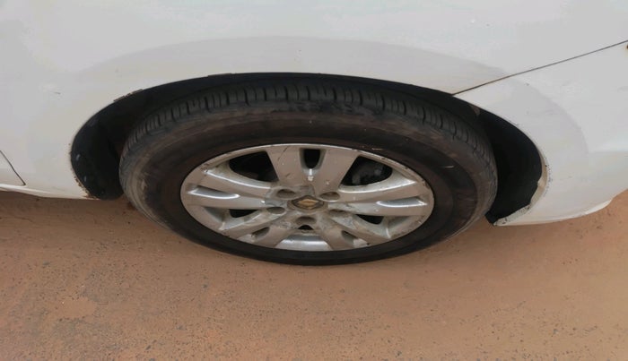 2017 Maruti Ertiga ZDI + SHVS, Diesel, Manual, 3,09,600 km, tyre