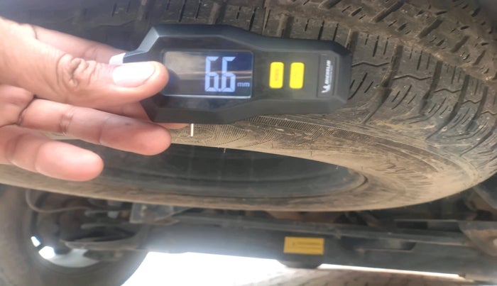 2022 Tata Harrier XTA PLUS 2.0L KRYOTEC HALO, Diesel, Automatic, 86,278 km, tyre