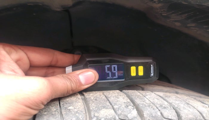 2022 Tata Harrier XTA PLUS 2.0L KRYOTEC HALO, Diesel, Automatic, 86,278 km, tyre