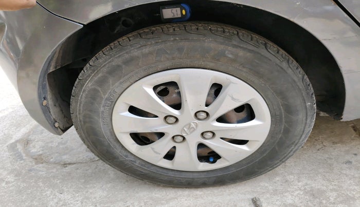 2011 Hyundai i10 SPORTZ 1.2, Petrol, Manual, 85,620 km, tyre