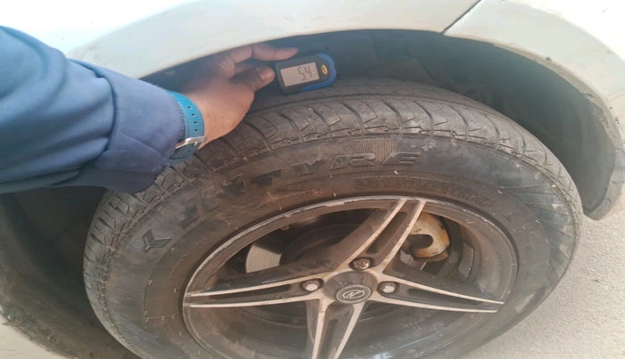 2014 Maruti Swift VDI, Diesel, Manual, 1,79,935 km, tyre