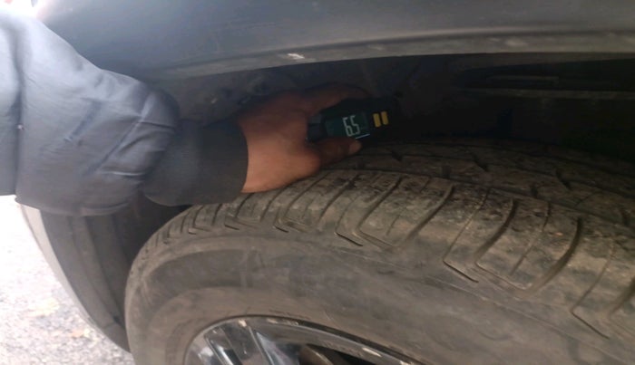 2018 Maruti Vitara Brezza ZDI PLUS AMT, Diesel, Automatic, 78,157 km, tyre