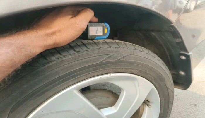 2014 Honda City 1.5L I-VTEC V MT, Petrol, Manual, 92,552 km, tyre