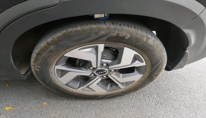 2022 KIA SONET HTX 1.5, Diesel, Manual, 40,932 km, tyre