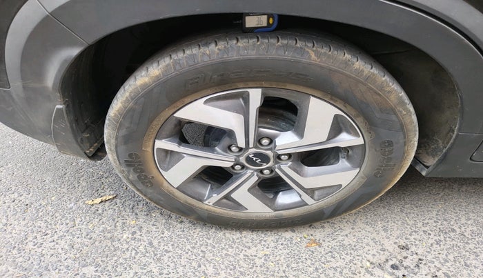 2022 KIA SONET HTX 1.5, Diesel, Manual, 40,932 km, tyre