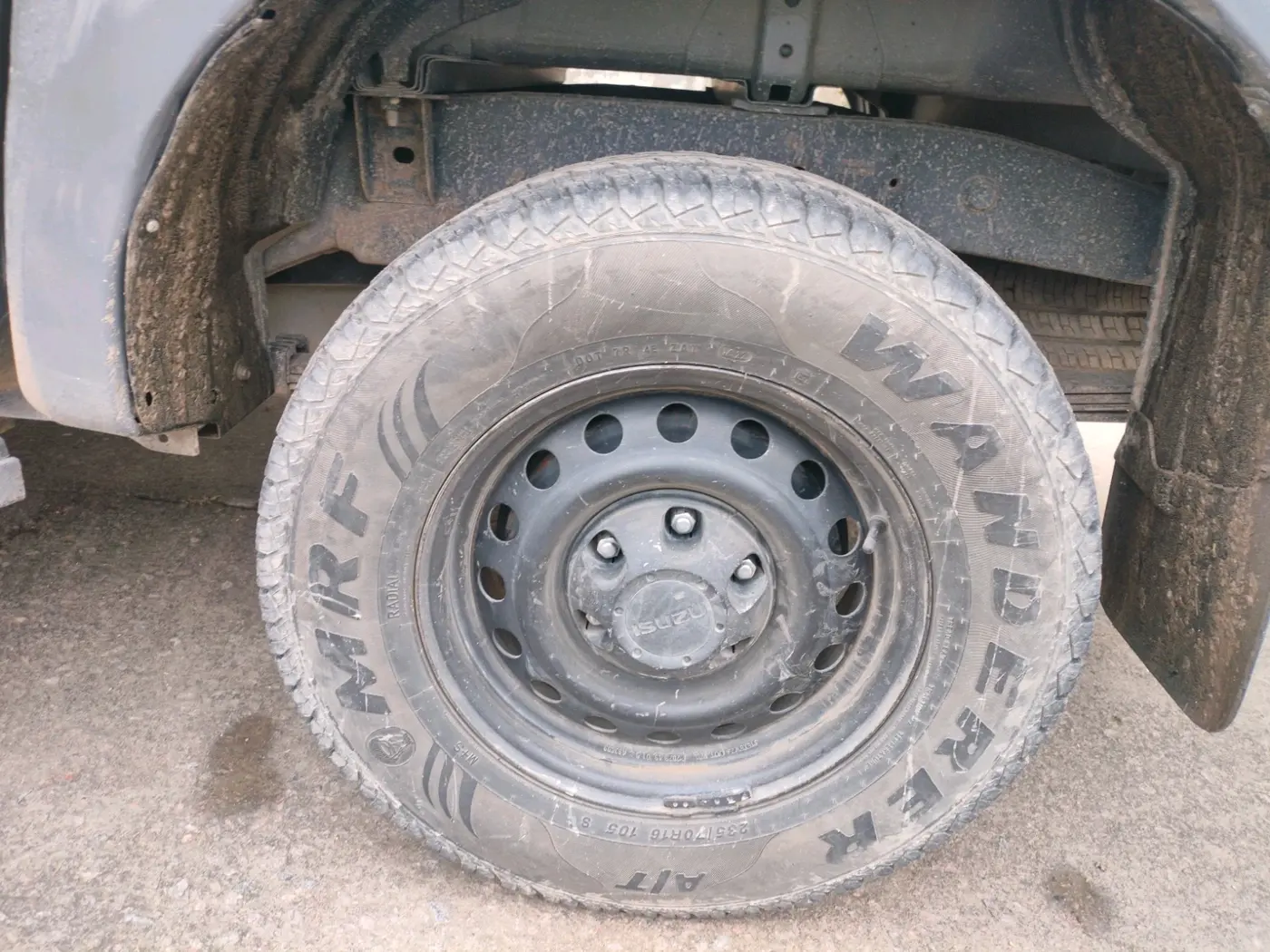 2019 ISUZU D-MAX S-CAB 2.5 TD, Diesel, Manual, 91,932 km, tyre