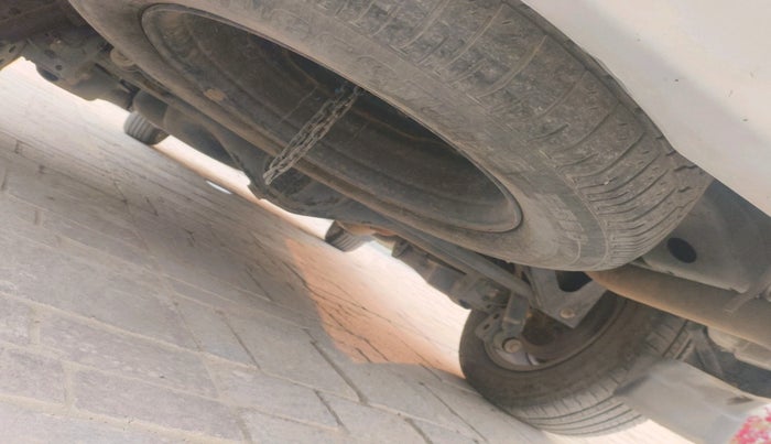 2021 Toyota Innova Crysta 2.4 VX 7 STR, Diesel, Manual, 1,01,563 km, tyre