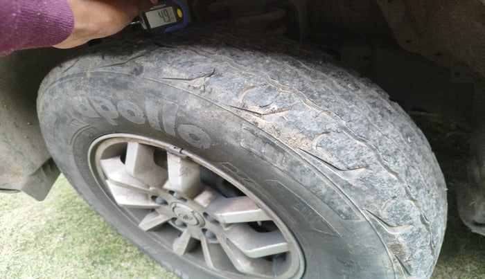 2017 Mahindra TUV300 T8, Diesel, Manual, 55,407 km, tyre