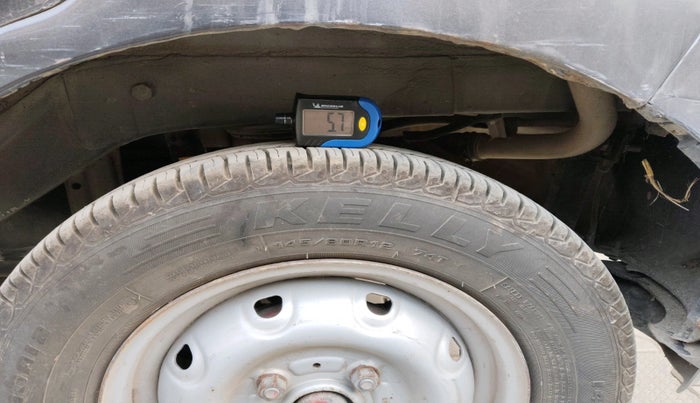 2016 Maruti Alto 800 LXI CNG, Petrol, Manual, 1,16,708 km, tyre