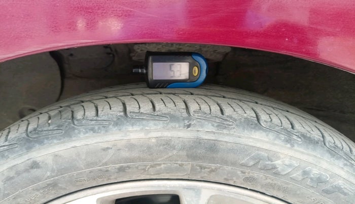 2015 Hyundai Grand i10 ASTA 1.2 KAPPA VTVT, Petrol, Manual, 93,196 km, tyre