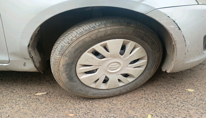 2012 Maruti Swift VXI, Petrol, Manual, 47,674 km, tyre