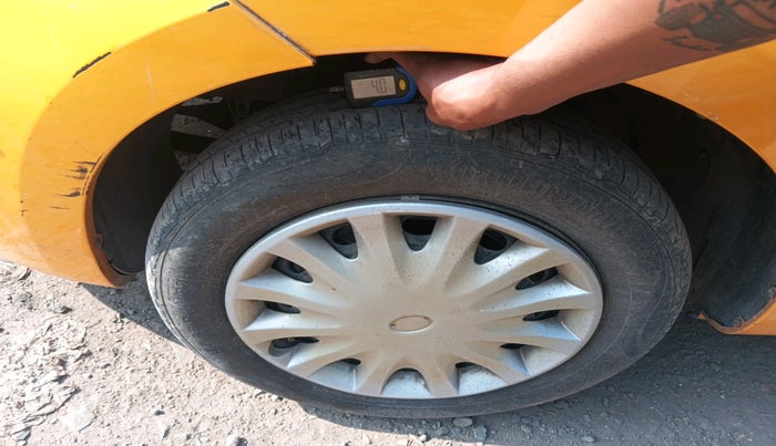 2011 Tata Indica Vista VX QUADRAJET, Diesel, Manual, 86,306 km, tyre