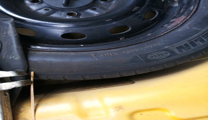 2011 Tata Indica Vista VX QUADRAJET, Diesel, Manual, 86,306 km, tyre