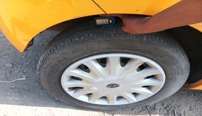 2011 Tata Indica Vista VX QUADRAJET, Diesel, Manual, 86,306 km, tyre