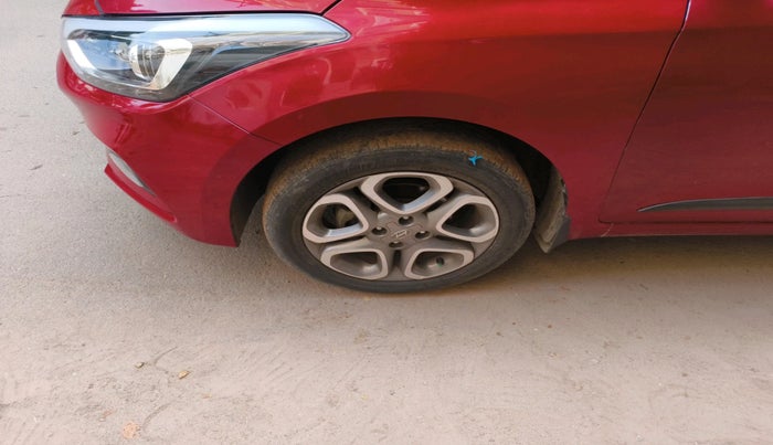 2019 Hyundai Elite i20 ASTA (O) CVT, Petrol, Automatic, 93,026 km, tyre