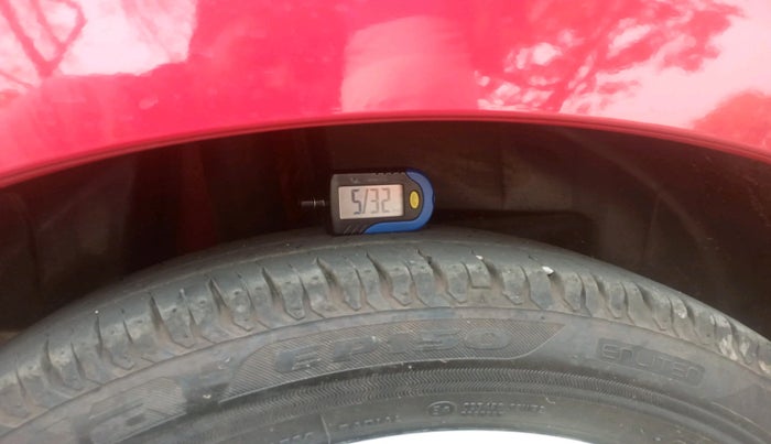 2025 Maruti Swift ZXi Plus, Petrol, Manual, 14,058 km, tyre