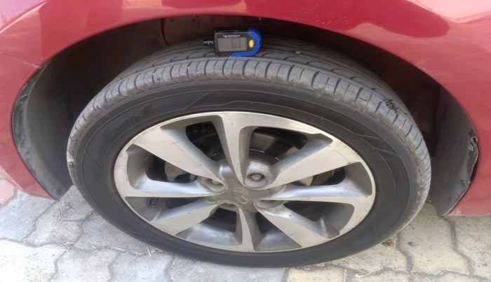 2015 Hyundai Elite i20 ASTA 1.4 CRDI, Diesel, Manual, 99,976 km, tyre