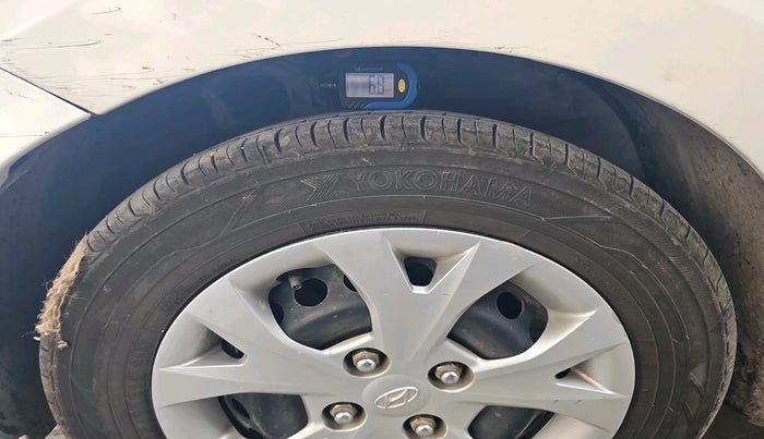 2016 Hyundai Grand i10 SPORTZ 1.1 CRDI, Diesel, Manual, 51,061 km, tyre