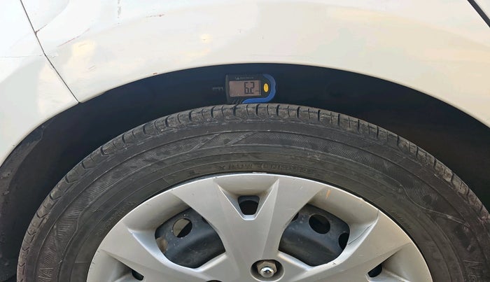 2016 Hyundai Grand i10 SPORTZ 1.1 CRDI, Diesel, Manual, 51,061 km, tyre