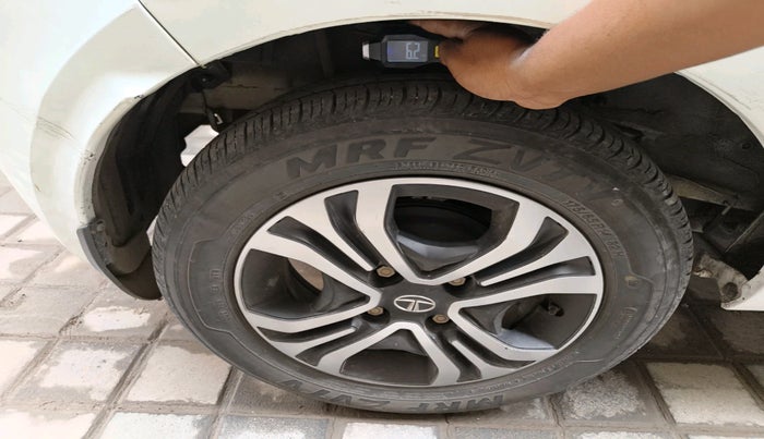 2023 Tata Tiago XT PETROL, Petrol, Manual, 23,333 km, tyre