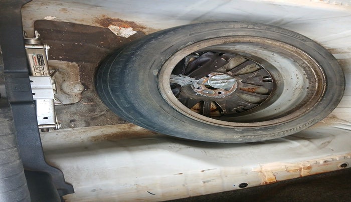 2019 Honda City 1.5L I-VTEC ZX, Petrol, Manual, 50,916 km, tyre